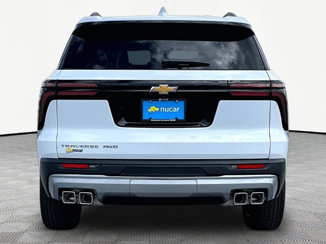 New 2027 Polar White Tricoat Chevrolet LT image 5
