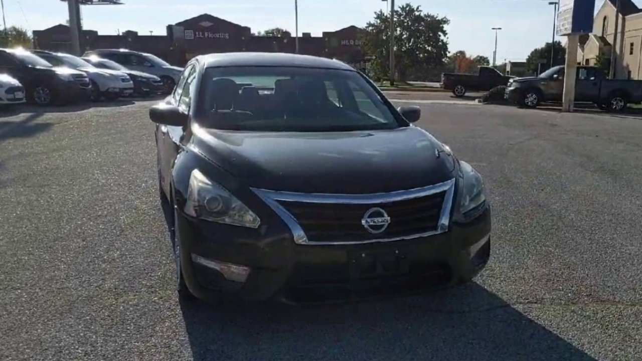 2015 Nissan Altima 2.5 SL photo 2