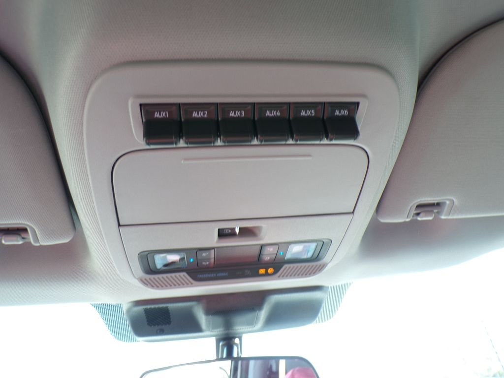 New 2026 Oxford White Ford F-250® XL image 27