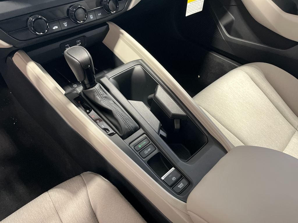 New 2026 Platinum White Pearl Honda LX image 14