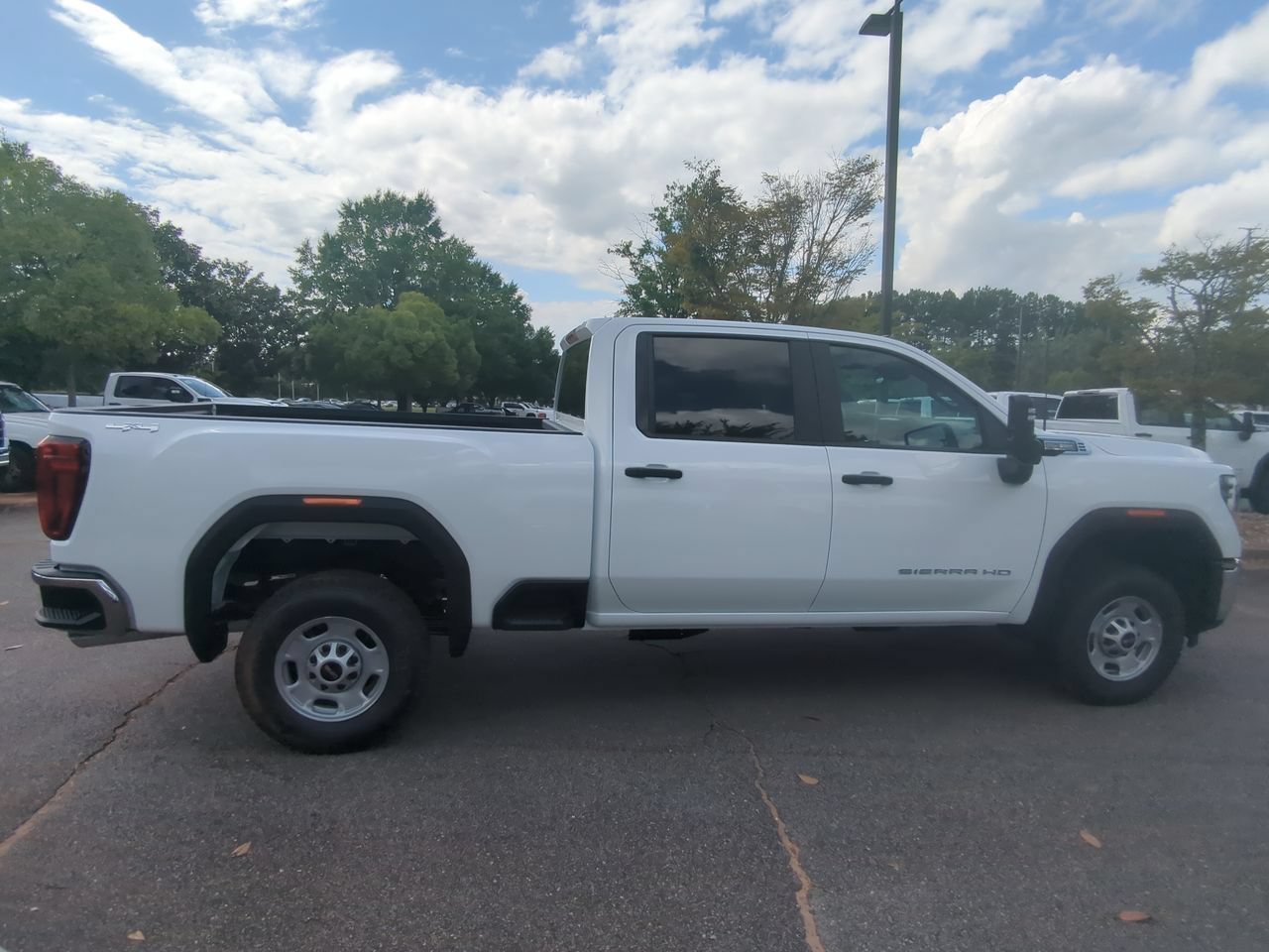 New 2026 Summit White GMC Pro image 9