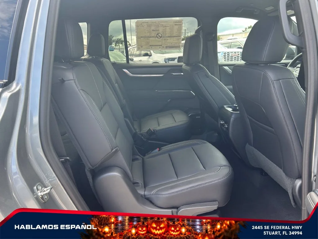New 2027 Sterling Metallic GMC Elevation image 18