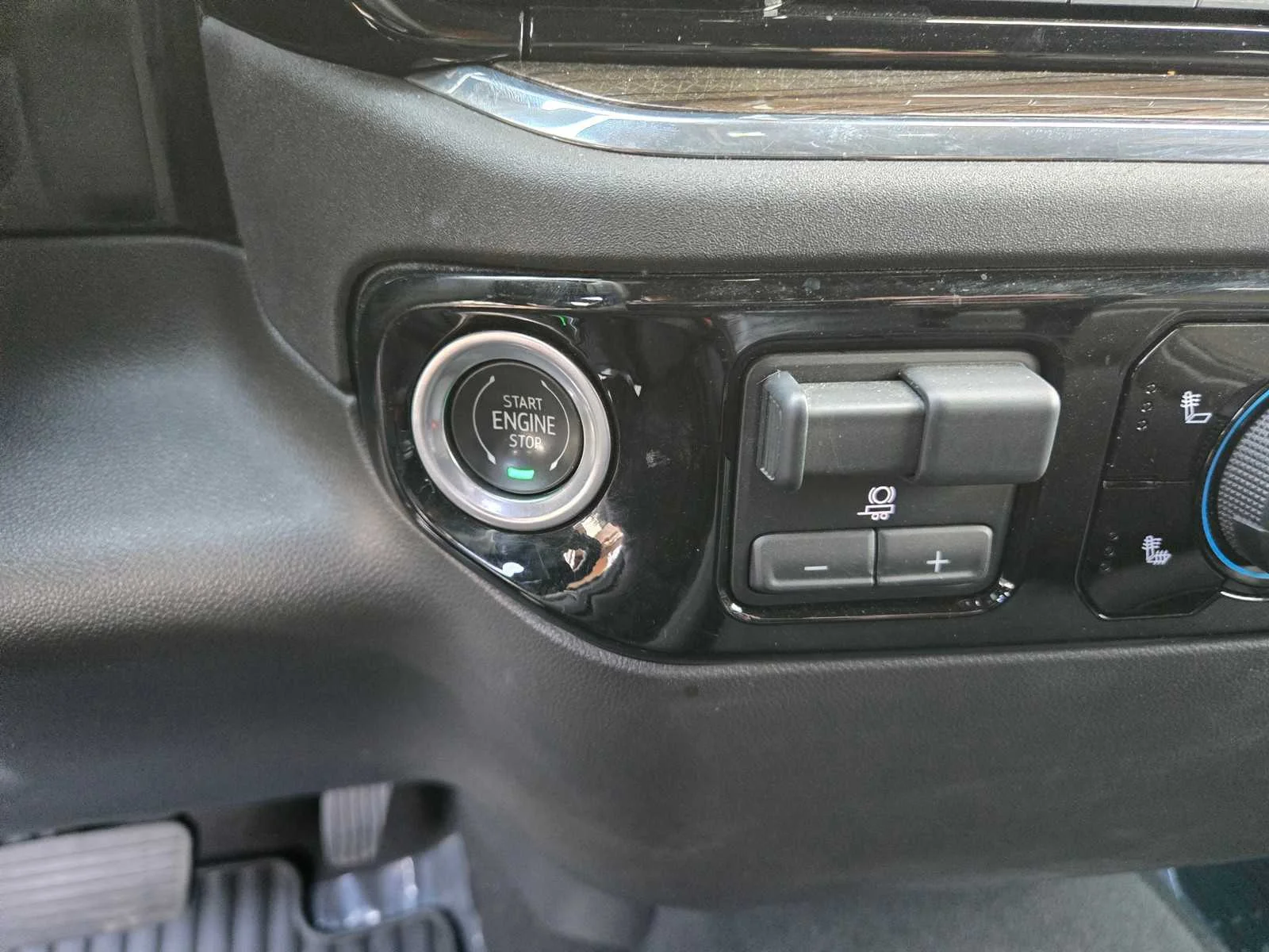 Used 2023 Black Chevrolet LT image 18