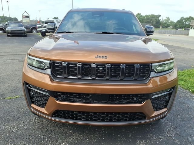 New 2026 Copper Shino Metallic Clearcoat Jeep Limited Reserve image 2