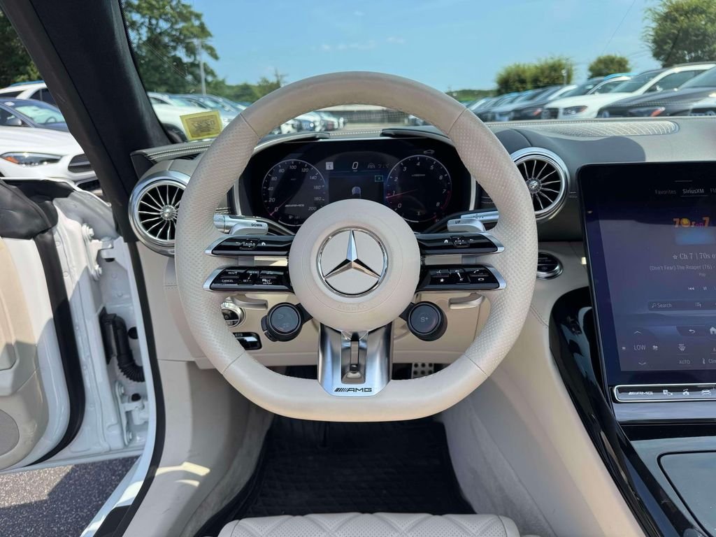 Certified Used 2022 MANUFAKTUR Moonlight White Metallic Mercedes-Benz SL 55 AMG® image 22