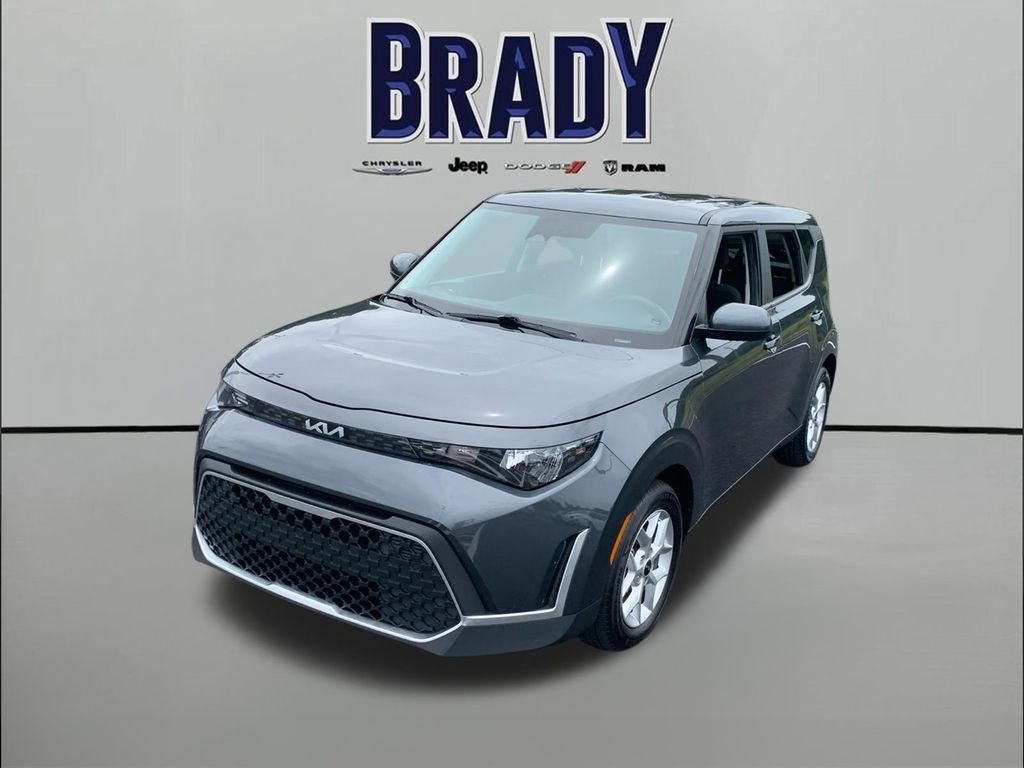 Used 2024 Gray Kia LX image 3