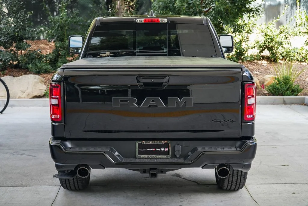 New 2026 Diamond Black Crystal Pearlcoat RAM Express image 5