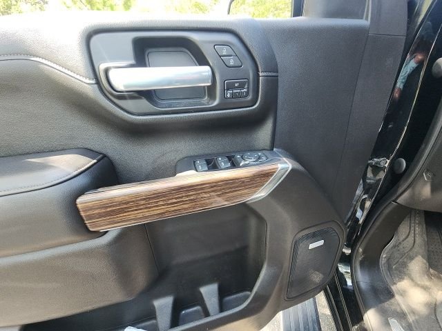 Used 2021 Black Chevrolet High Country image 27
