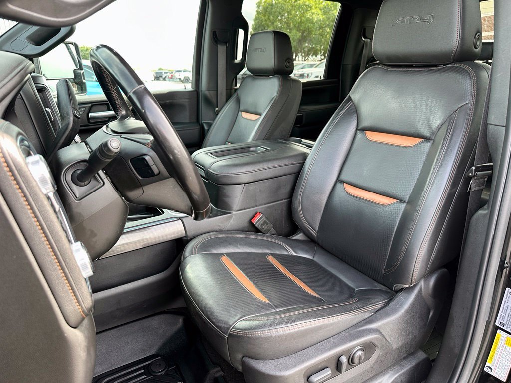 Used 2022 Black GMC AT4 image 16