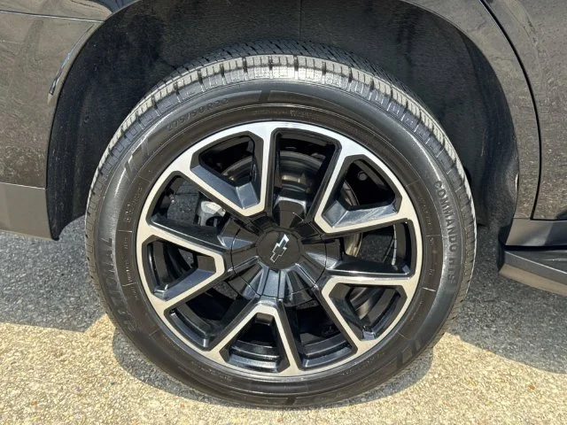Used 2023 Black Chevrolet RST image 25
