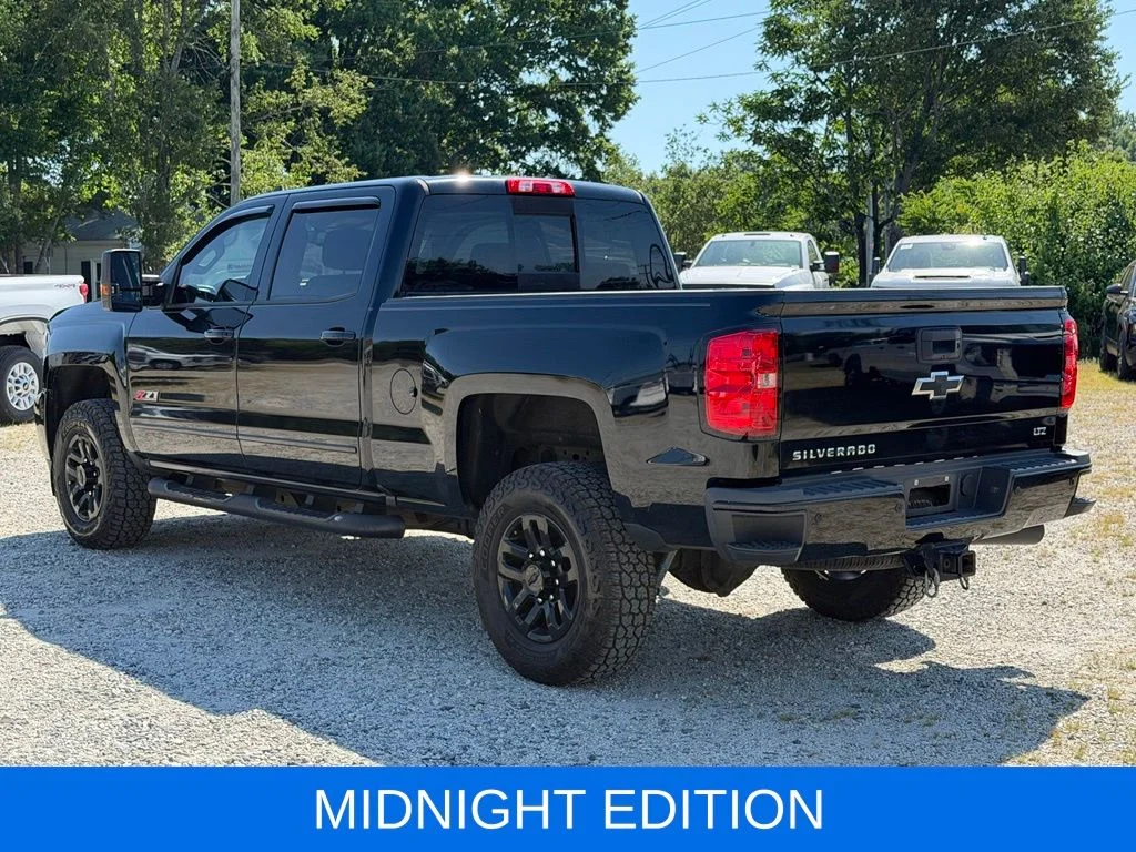 Used 2018 Black Chevrolet LTZ image 8