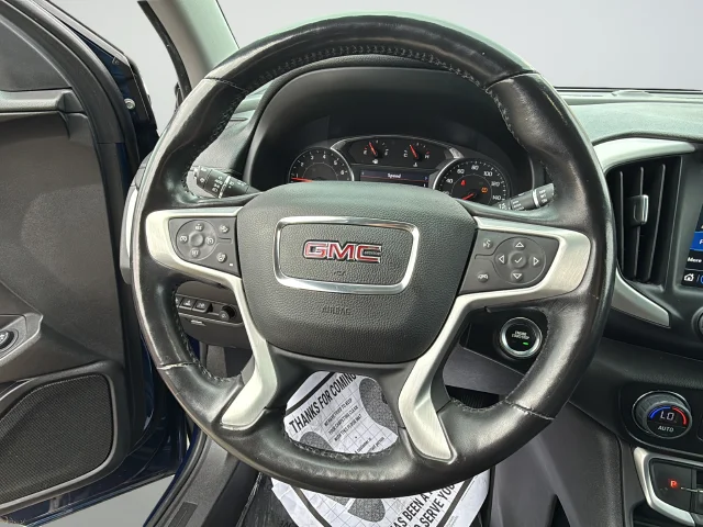 Used 2022 Blue GMC SLT image 36