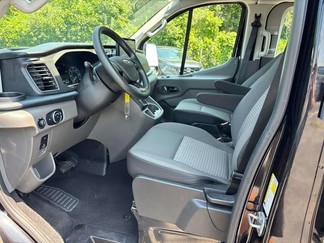 2025 Ford Transit Passenger Van XLT - Photo 9