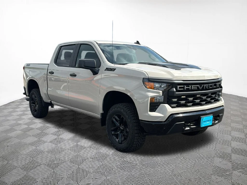 New 2026 White Sands Chevrolet Custom Trail Boss image 4