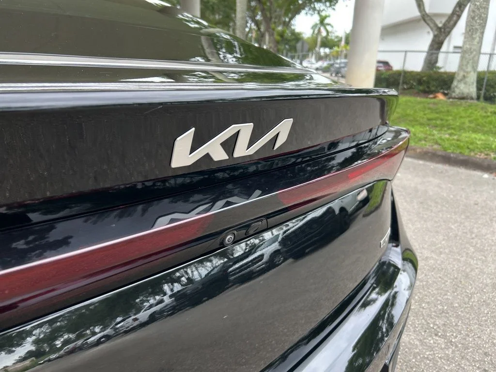 Used 2025 Black Kia GT-Line image 21