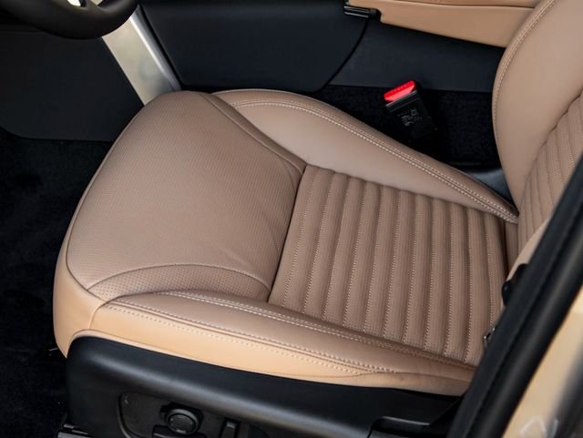 2025 Land Rover Discovery Metropolitan Edition - Photo 15