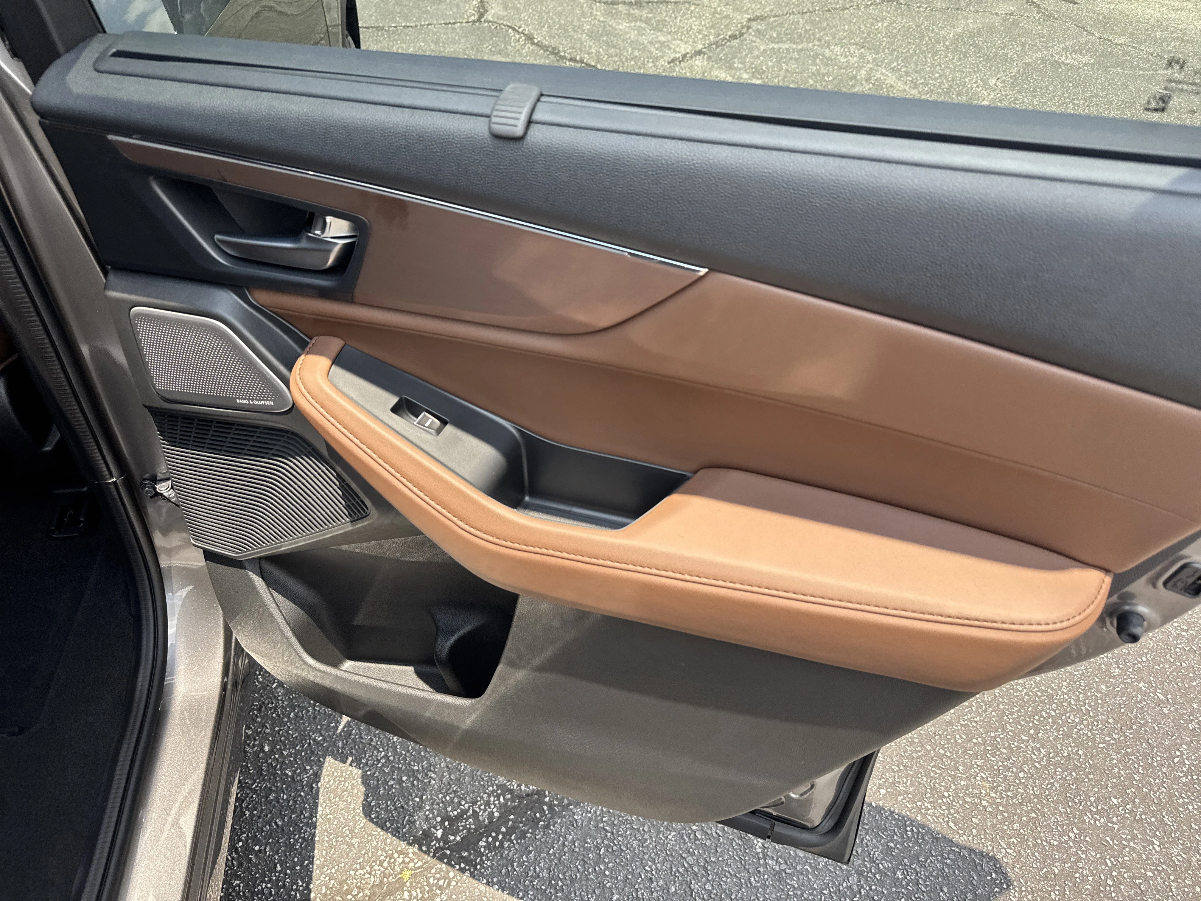 New 2026 Liquid Carbon Metallic Acura w/Technology Package image 16