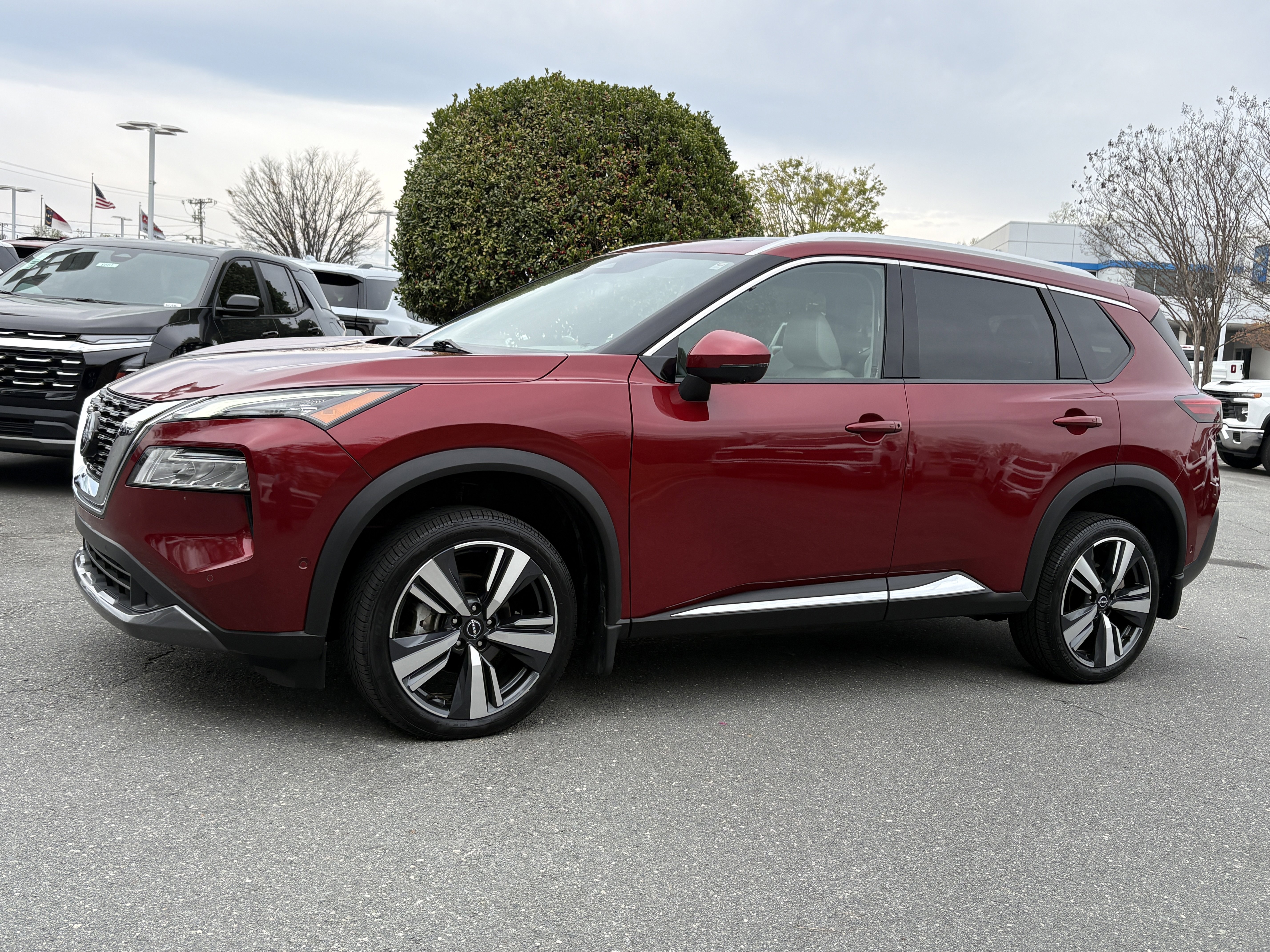 2023 Nissan Rogue SL