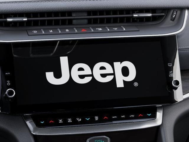 New 2026 Bright White Clear-Coat Exterior Paint Jeep Laredo image 10