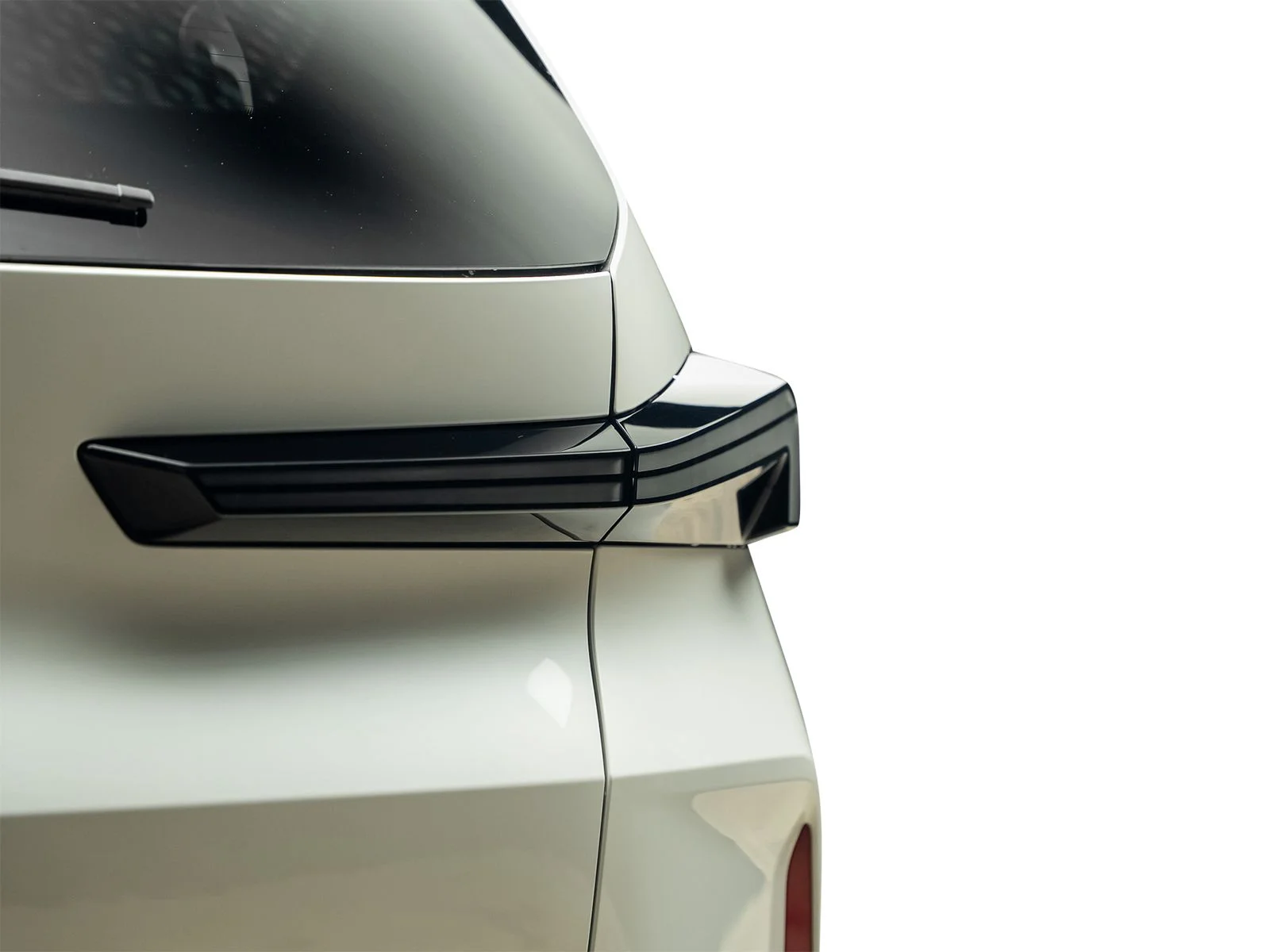 Used 2023 White BMW Base image 19