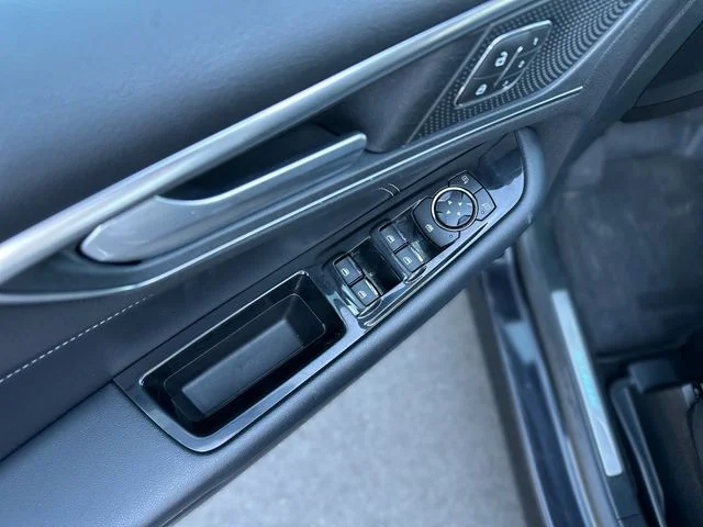 Used 2019 Black Ford Titanium image 14