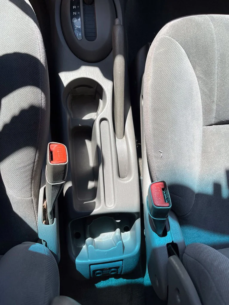 Used 2001 Red Chrysler  image 19