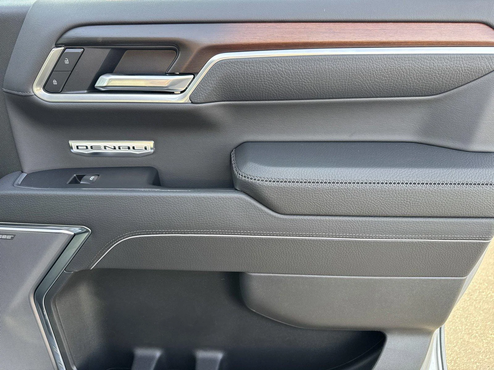 New 2026 Sterling Metallic GMC Denali image 9