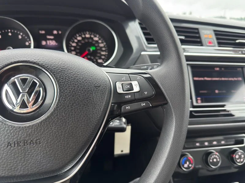 Used 2019 Gray Volkswagen 2.0T S image 25