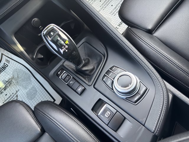 Used 2022 Phytonic Blue Metallic BMW xDrive28i image 15