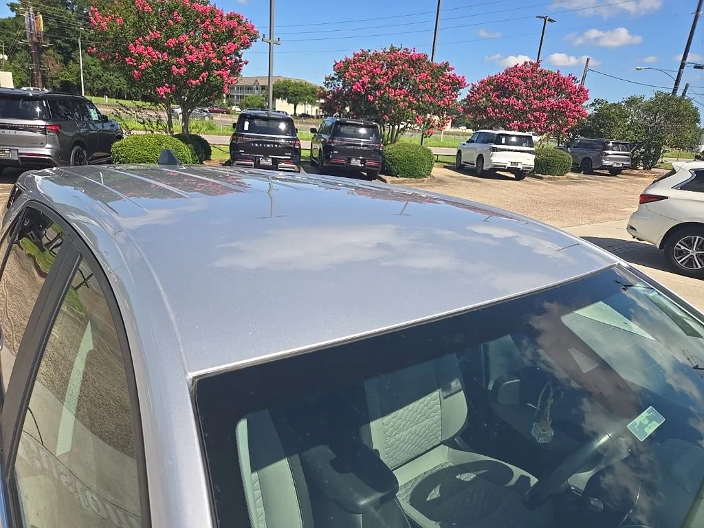 Used 2021 Silver Chevrolet LT image 5