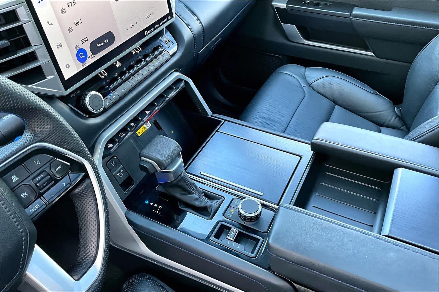 Used 2024 Blueprint Toyota Platinum Hybrid image 17