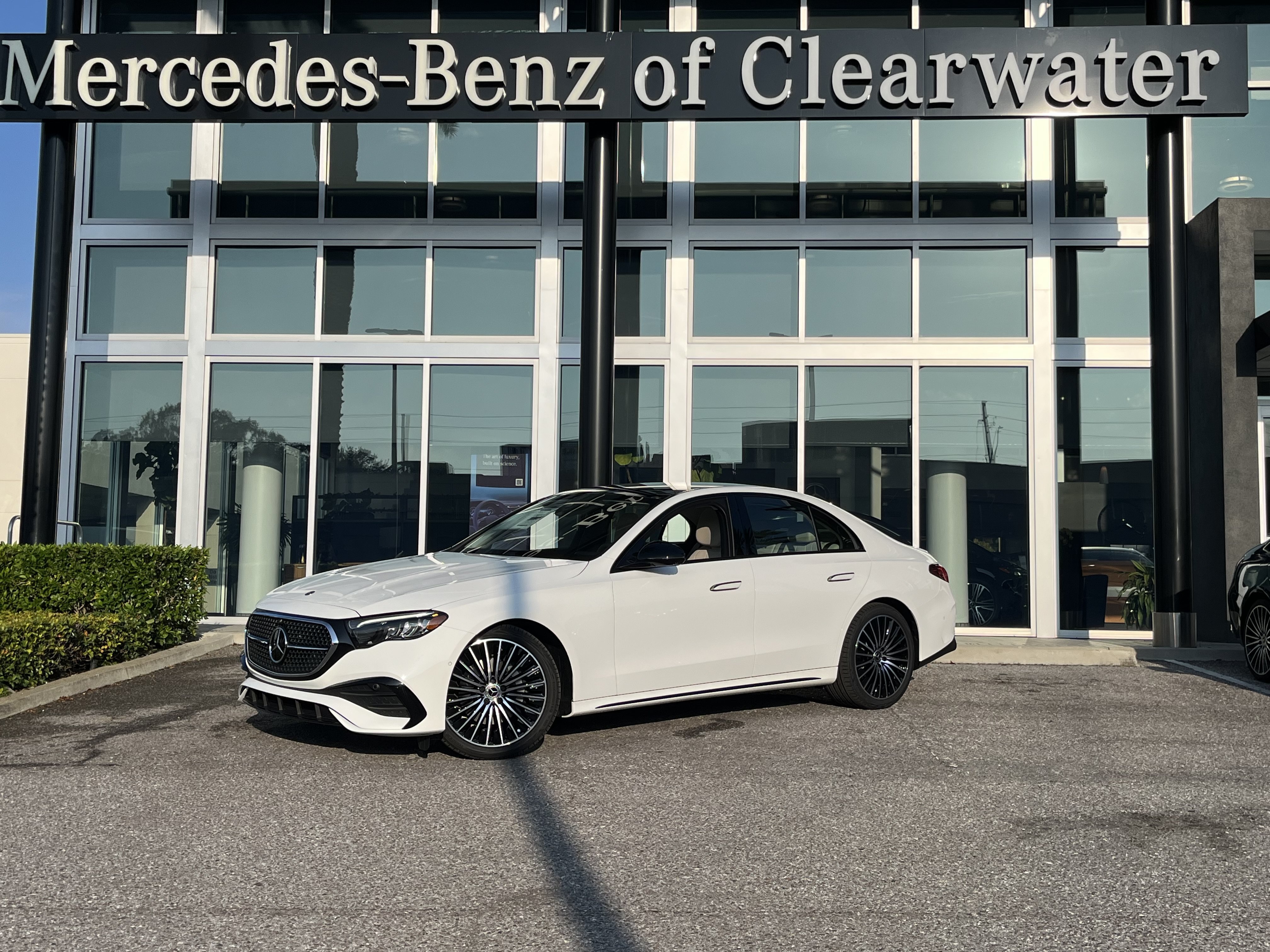 New 2027 POLAR WHITE Mercedes-Benz E 350 image 1