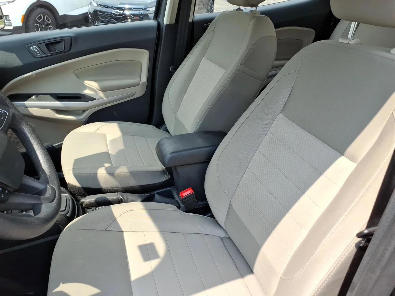 Used 2022 Smoke Metallic Ford S image 10