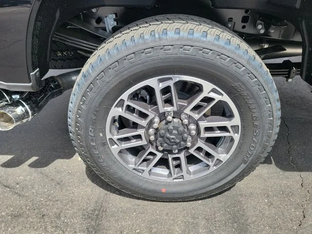New 2026 Agate Black Metallic Ford Platinum image 5