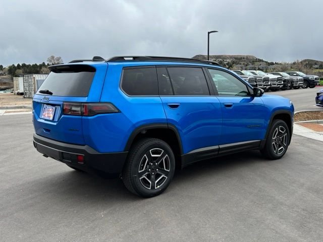 New 2026 Hydro Blue Pearl-Coat Exterior Paint Jeep Laredo image 5