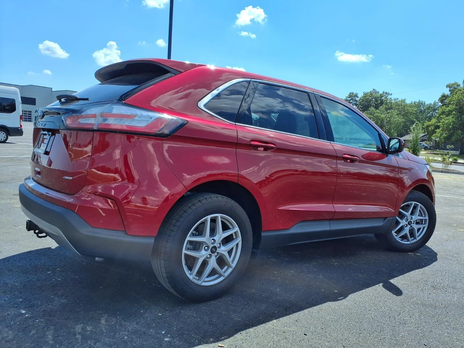 Used 2024 Rapid Red Metallic Tinted Clearcoat Ford SEL image 30