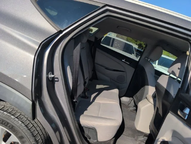 Used 2020 Gray Hyundai Value image 29
