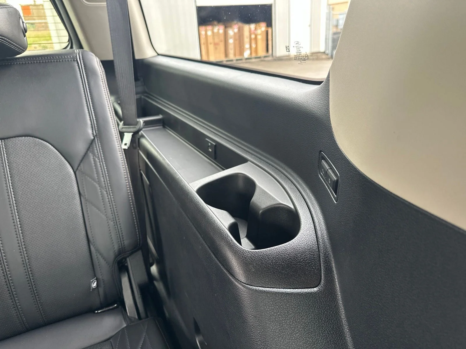Used 2021 Brown Ford Platinum image 29