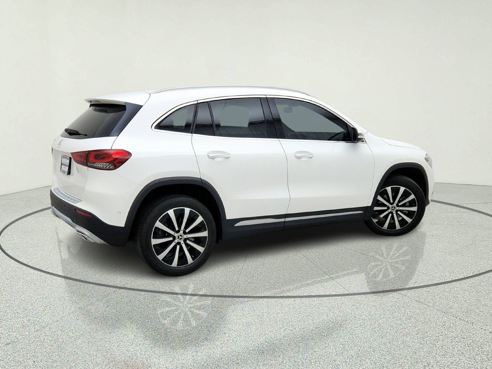 Certified Used 2023 Polar White Mercedes-Benz GLA 250 image 15