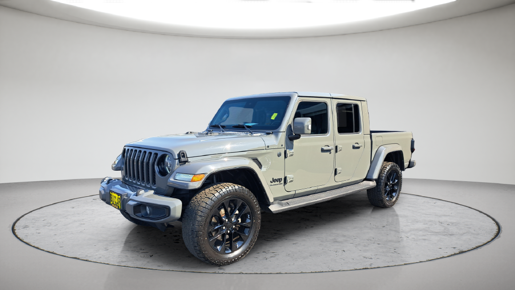 Used 2022 Gray Jeep High Altitude image 1