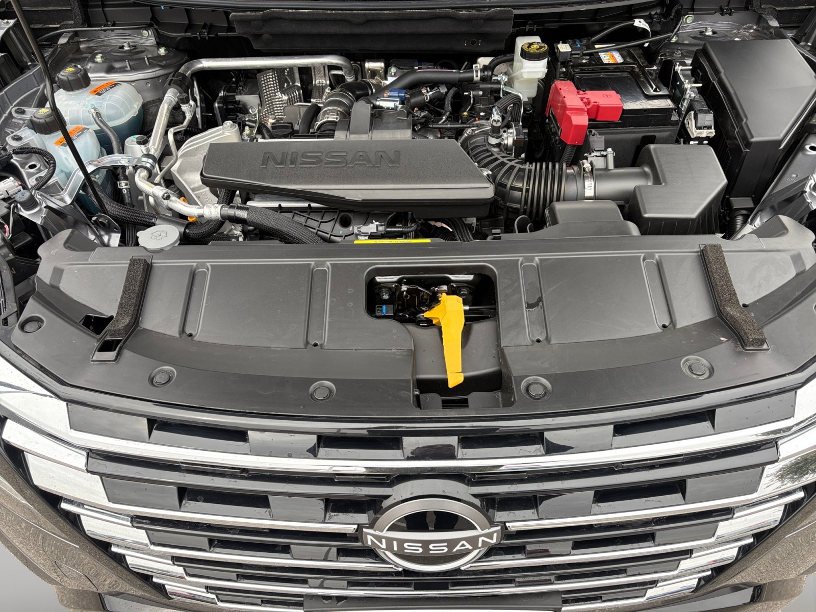 New 2026 Gun Metallic Nissan Platinum image 31