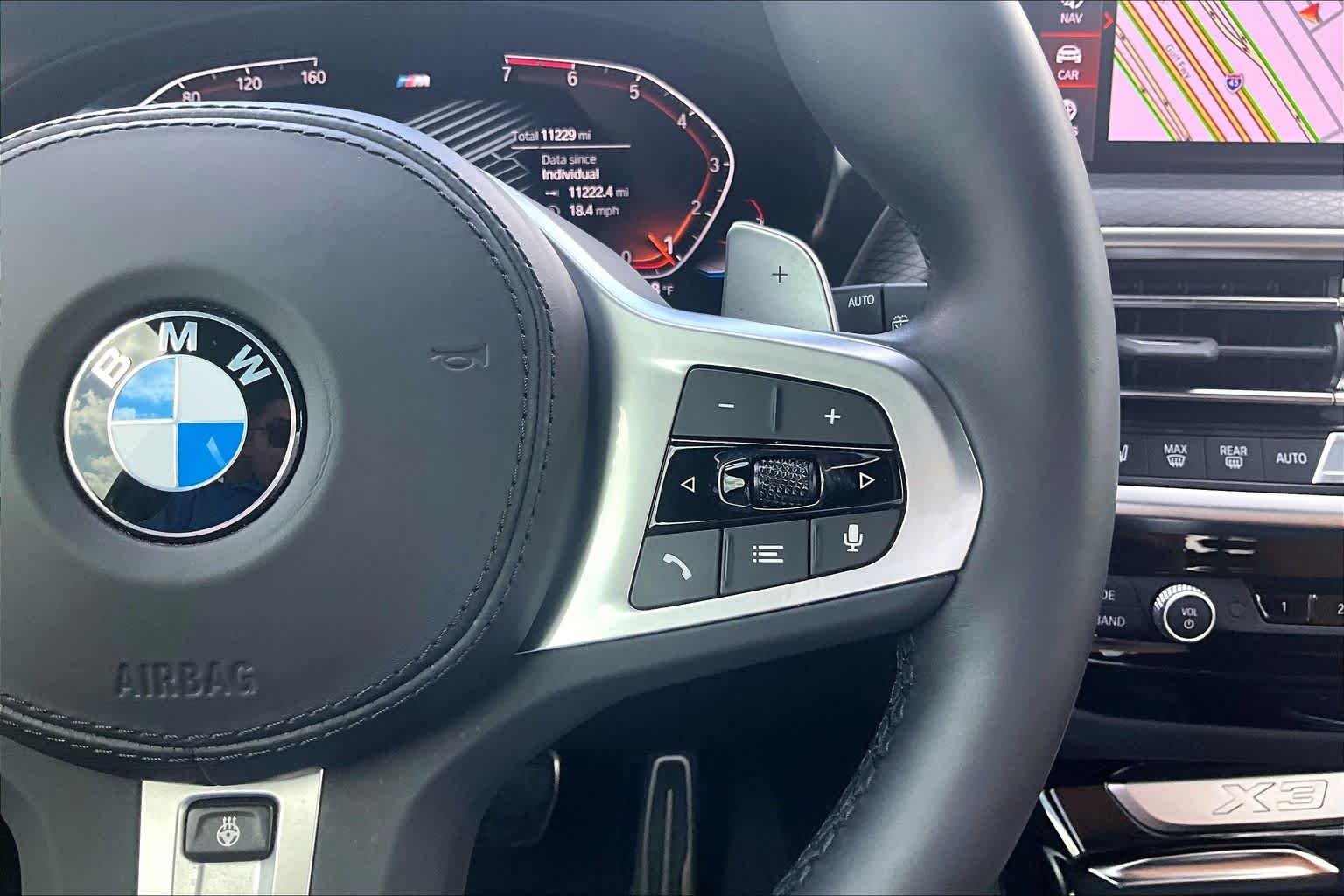Used 2023 Aventurin Red Metallic BMW sDrive30i image 22