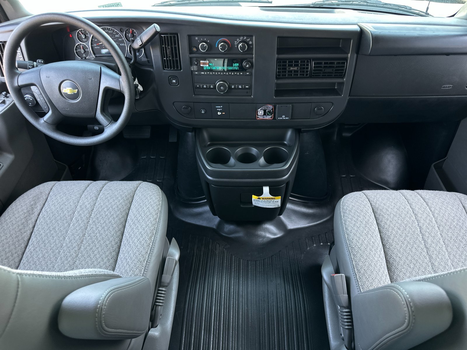 2026 Chevrolet Express Cargo Work Van - Photo 11
