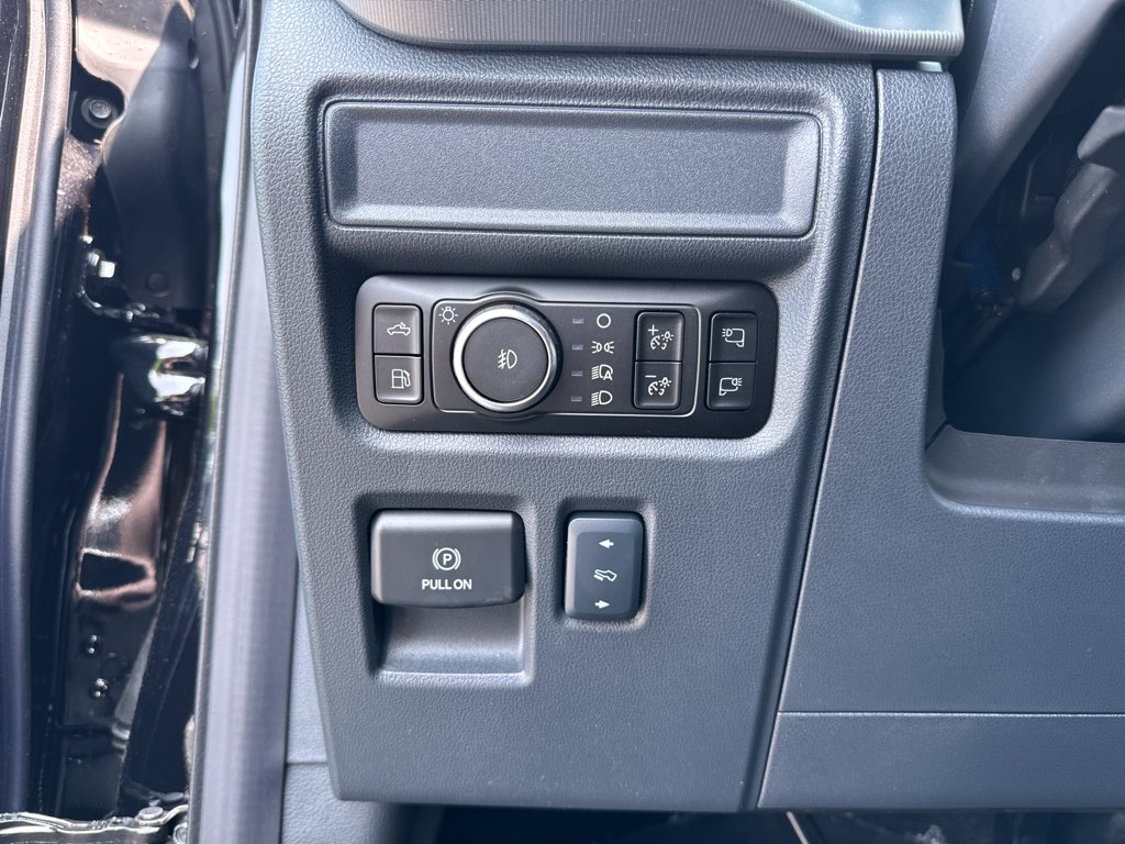 2025 Ford F-150 Lariat - Photo 30