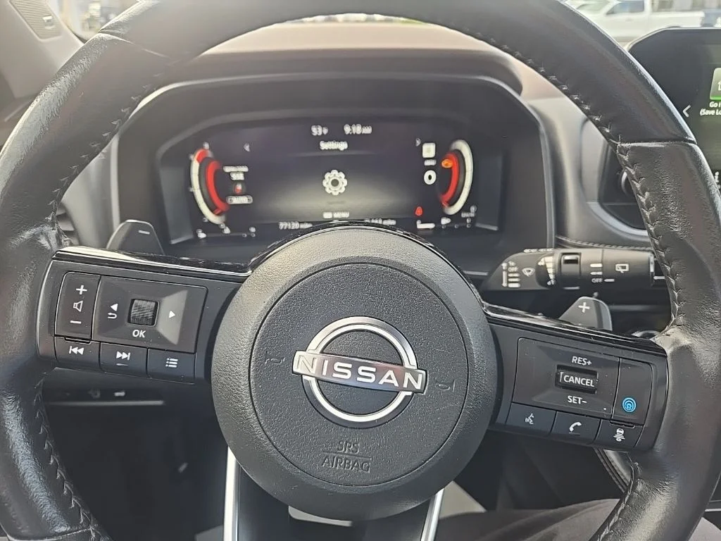Used 2023 Boulder Gray Pearl Nissan Platinum image 23