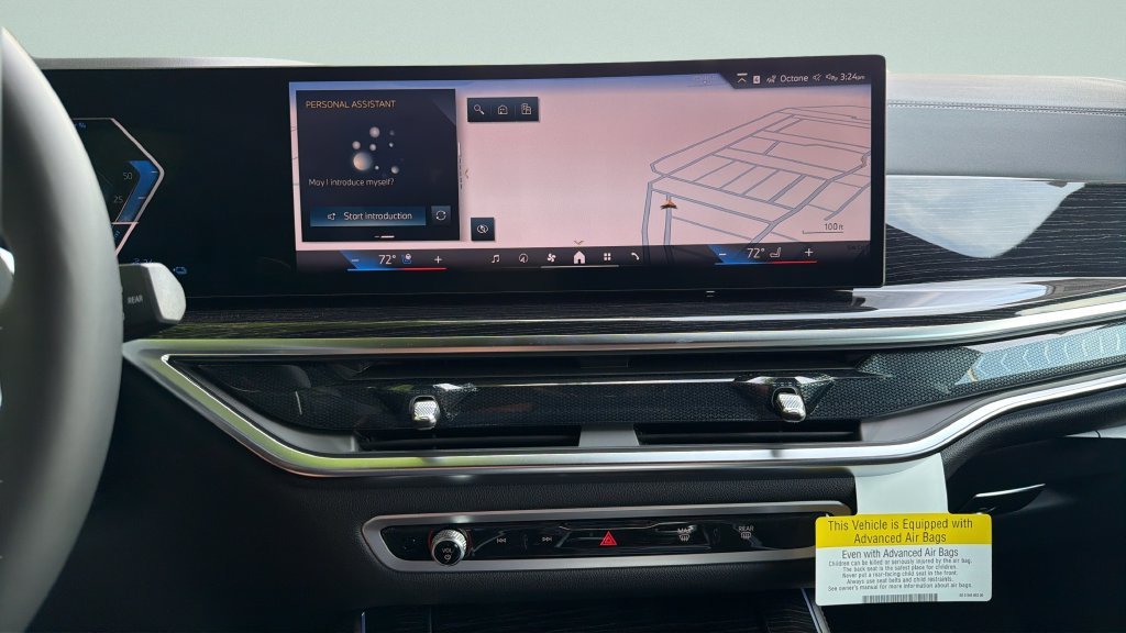 New 2026 Mineral White Metallic BMW xDrive50e image 17