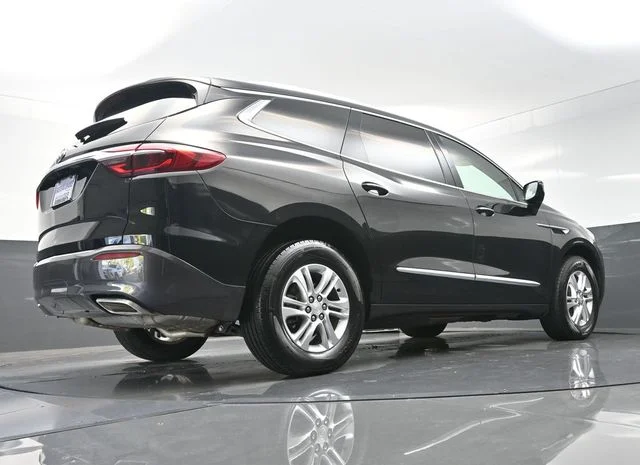 Used 2019 Black Buick Essence image 44