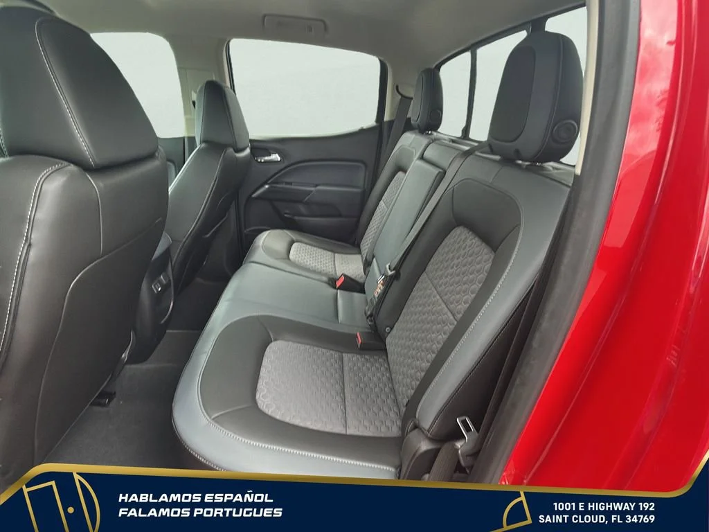 Used 2019 RED HOT Chevrolet 2WD Z71 image 24