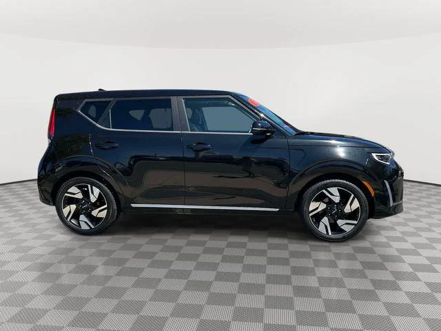 Used 2023 Fusion Black Kia GT-Line image 2