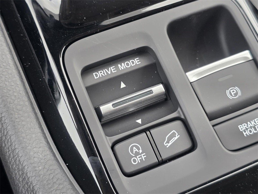 2025 Honda Pilot Touring - Photo 8